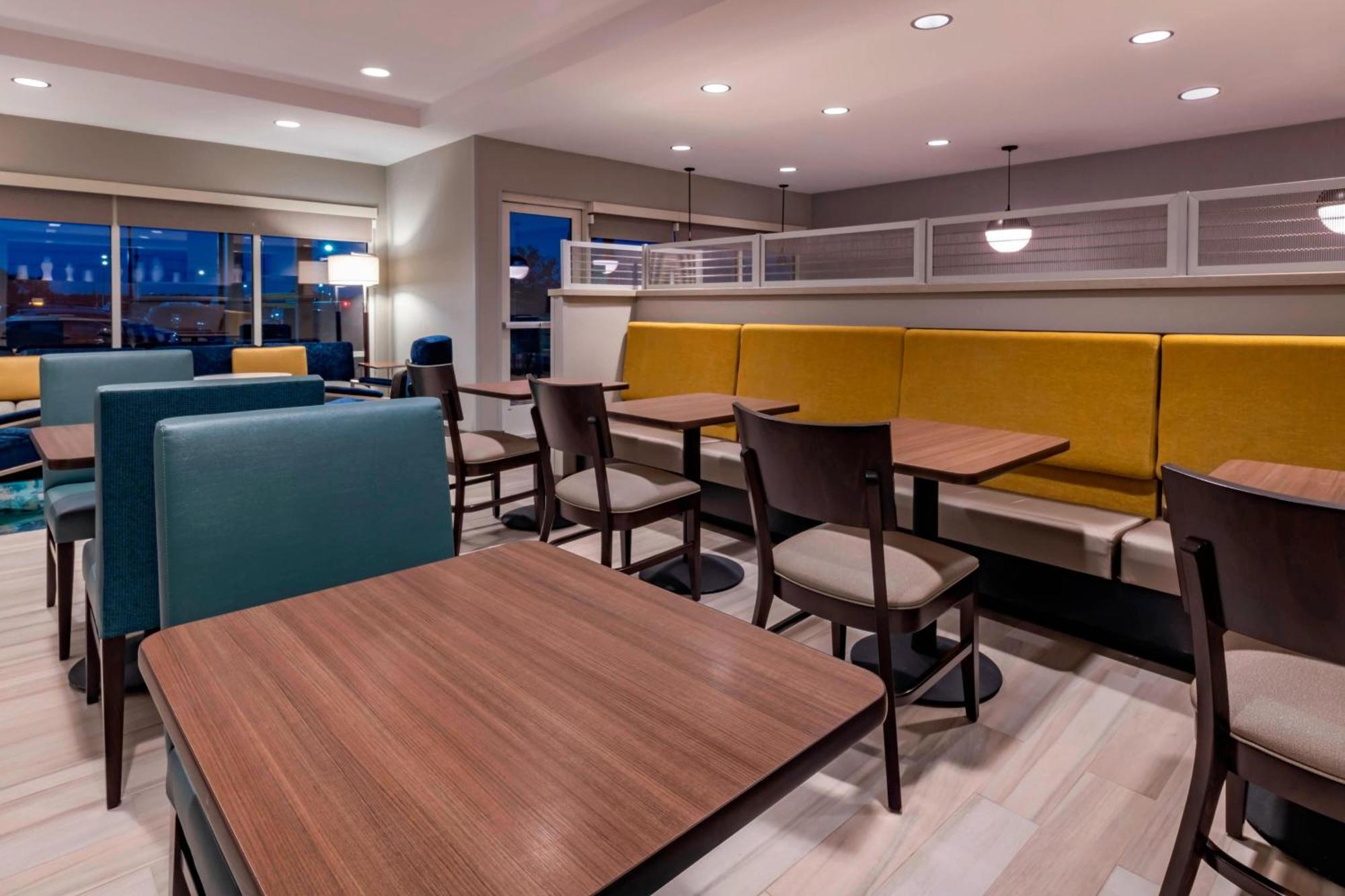 Towneplace Suites By Marriott Leavenworth Exteriör bild
